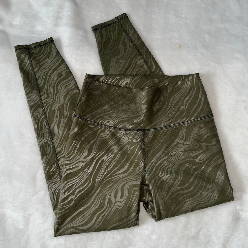 Fabletics green high rise 7/8 legging